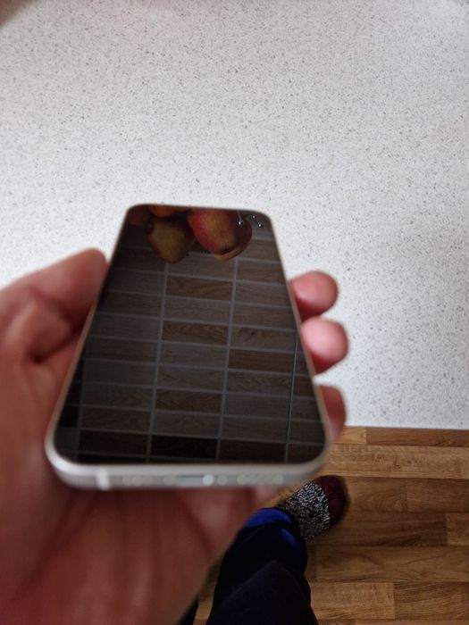 Продам IPhone 12 Neverlock