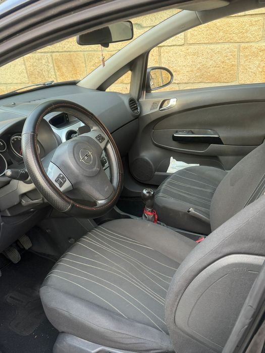 Opel corsa veículo