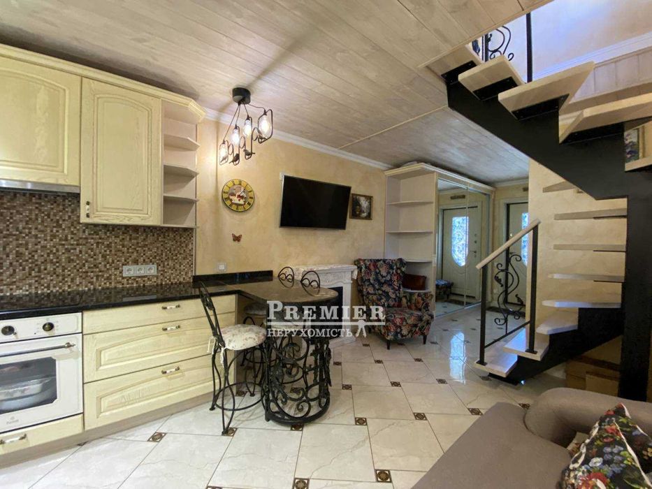 Дом на 10 ст. Б. Фонтана