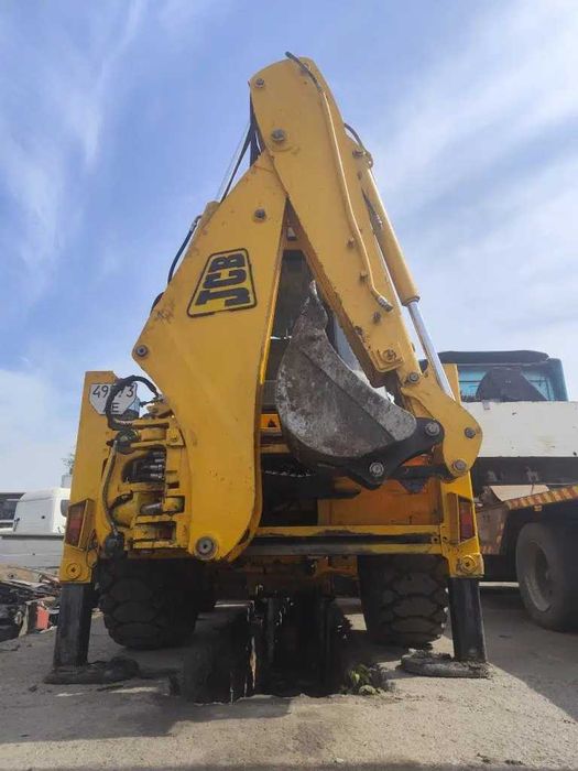 Запчастини CAT, JCB, Komatsu, Hitachi, Liebherr, Hyundai, Bobcat, XCMG