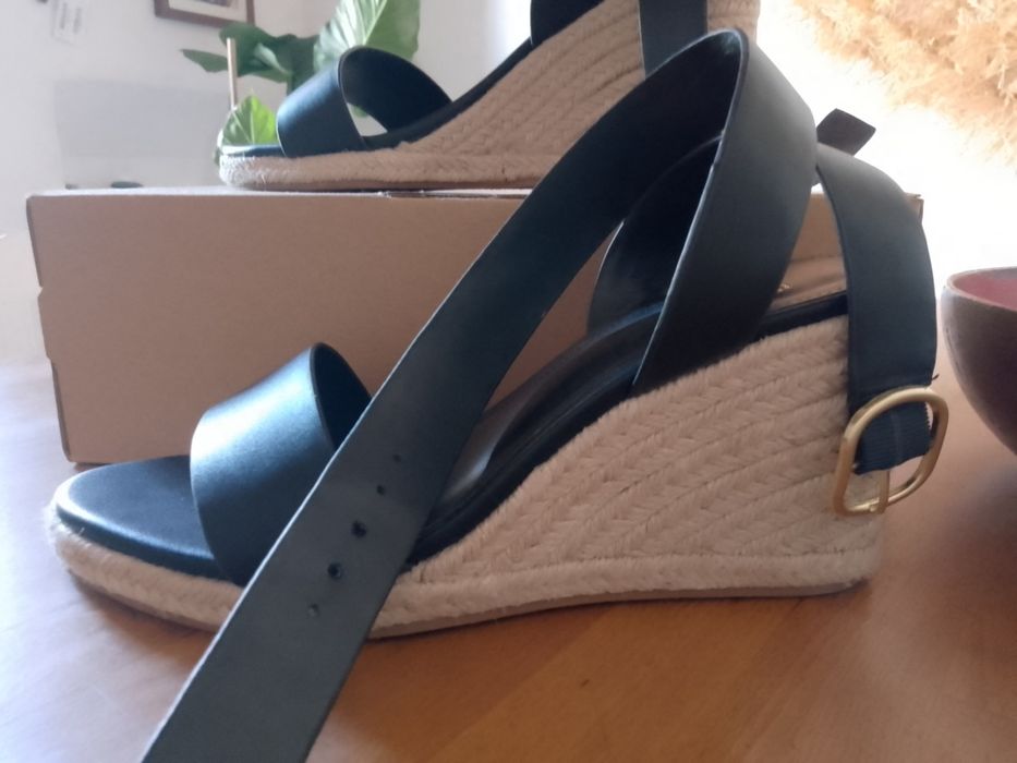 Sandálias Mango (novas)