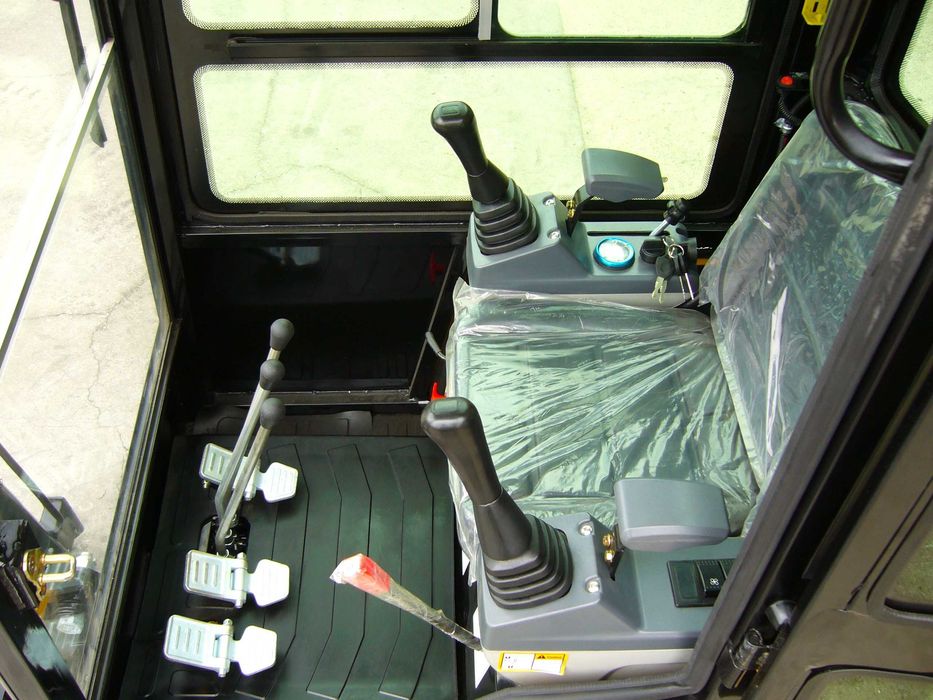Minikoparka TOROX TRX-12S 1.2T 3Łyżki Kciuk Szybkozł. traktorkiagropl