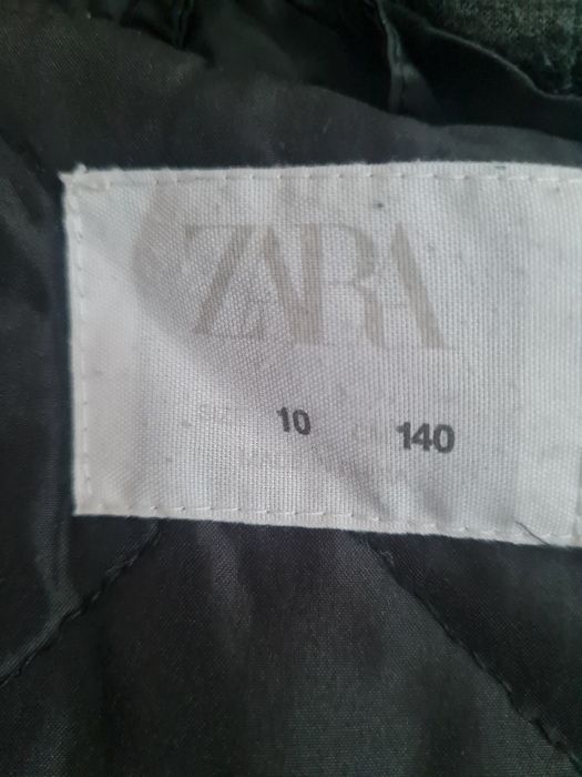 Куртка демі  Zara