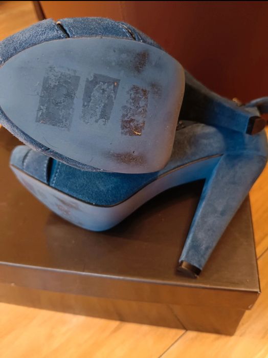 Półbuty na obcasie Prima Moda peeptoe na lato wiosnę