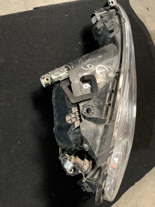 Farol Direito Peugeot 206