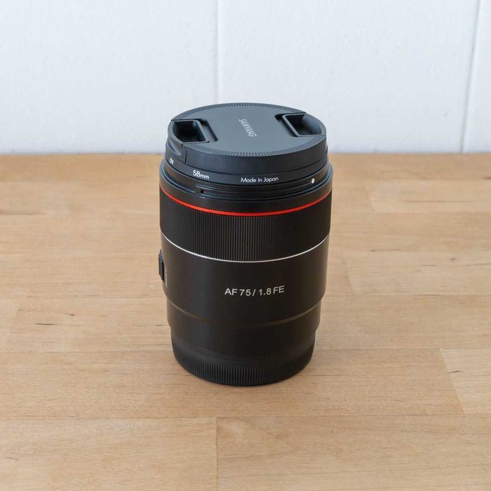 Objetiva Samyang 75mm f1.8 AF para Sony FE - Como Nova