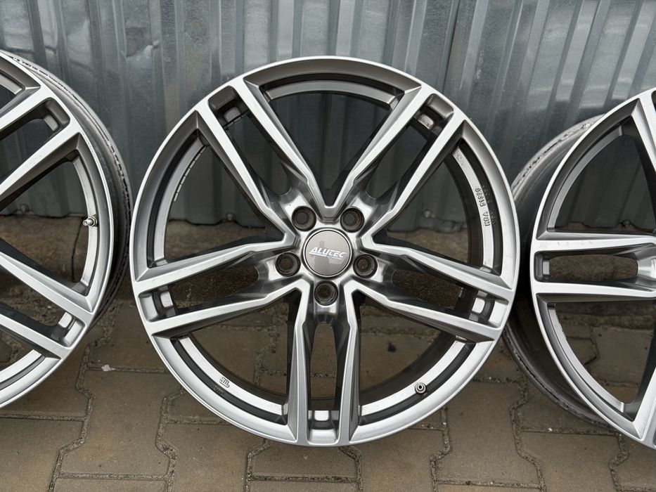 Диски німецькі ALUTEC універсальні 5/114,3 R19 8J ET45 комплект з німеччини