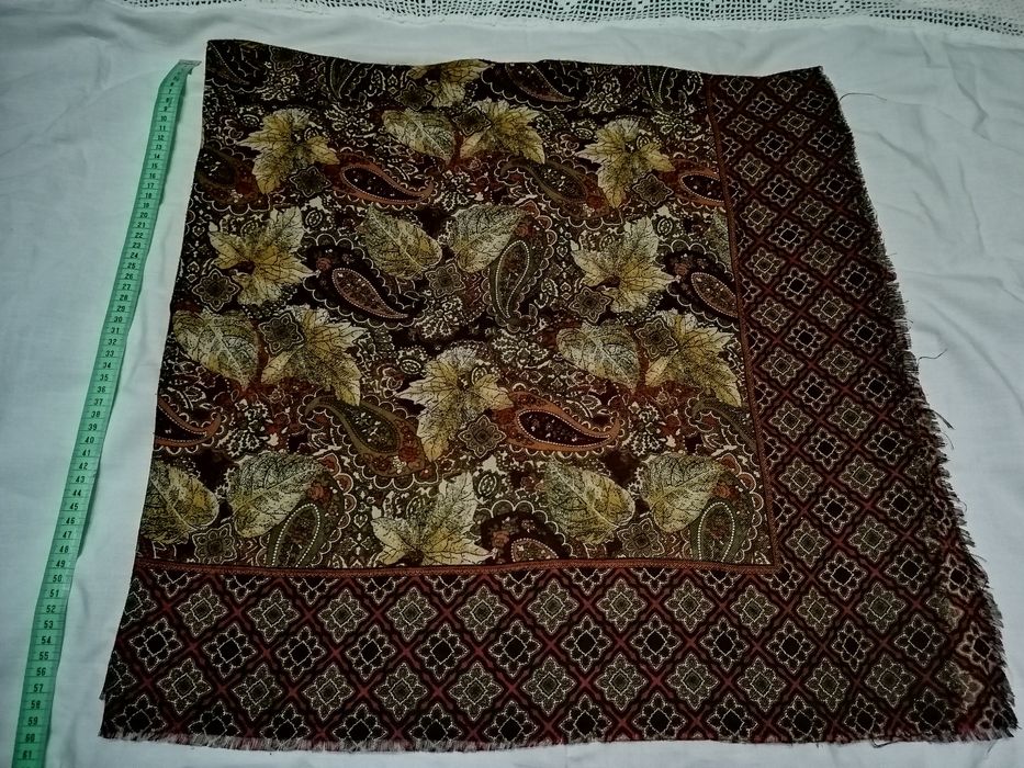 Lenços antigos de cabeça