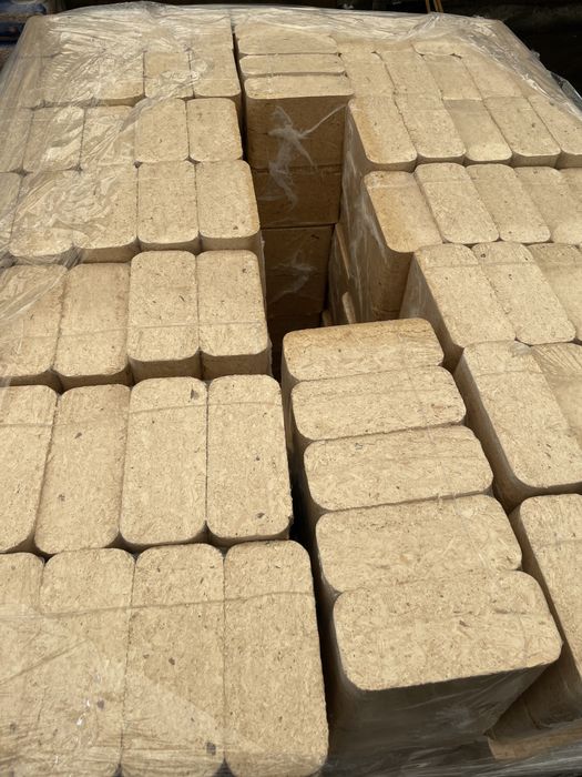 Brykiet drzewny Sylva