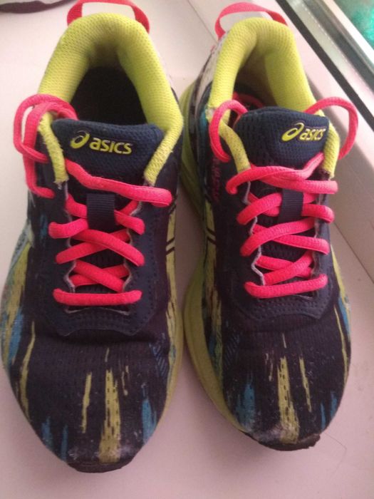 подростковые  кроссовки asics noosa
