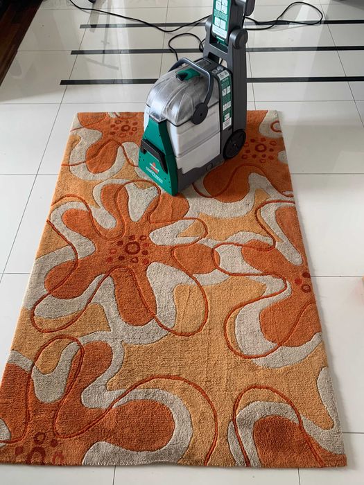 Pranie dywanów i wykładzin– kanapy, narożniki WOLNE TERMINY