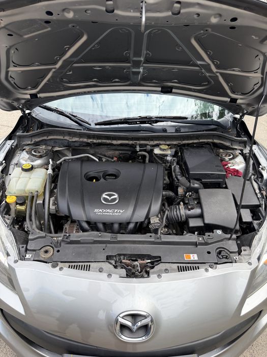 Mazda 3 2013 автомат