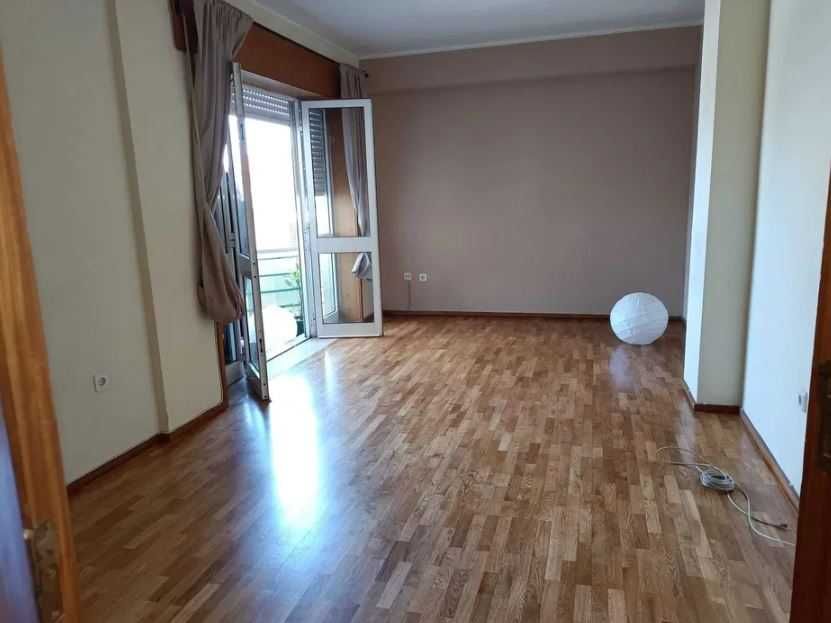 Apartamento T3 - Campanhã - Condomínio privado - PERMUTA POR MORADIA.