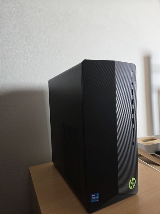 hp pavilian gaming desktop tg01-2003np