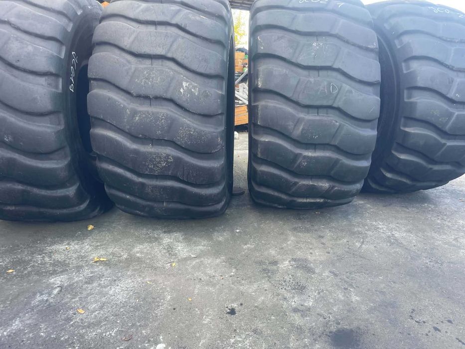 750/65R25 Bridgestone V-STEEL L-Traction JC019 JC020