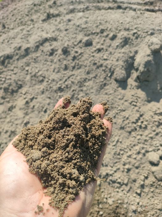 Ziemia przesiana,piasek,żwir,transport,hds,roboty ziemne, minikoparka