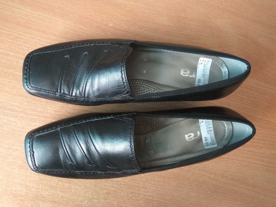Женские туфли, натуральная кожа, размер 39,5-40(26 см)