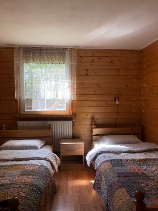 Wynajmę domek przy lesie 7-osobowy