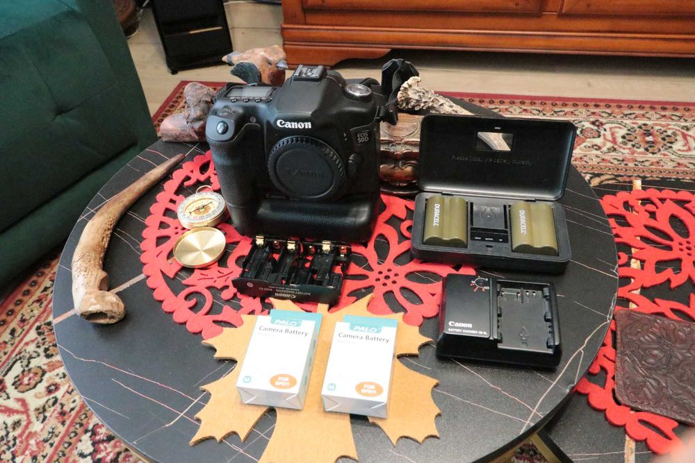 Canon EOS 50D body. Przebieg 15k. W zestawie akcesoria.