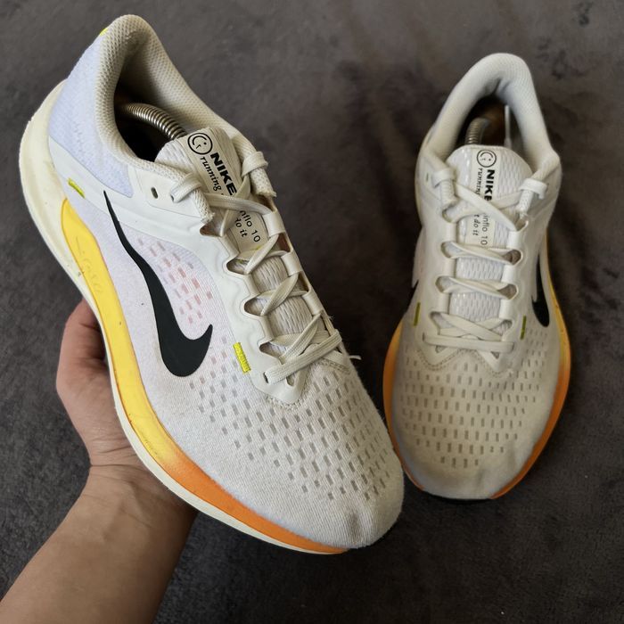 Жіночі кросівки Nike running winflo 10. P. 40.