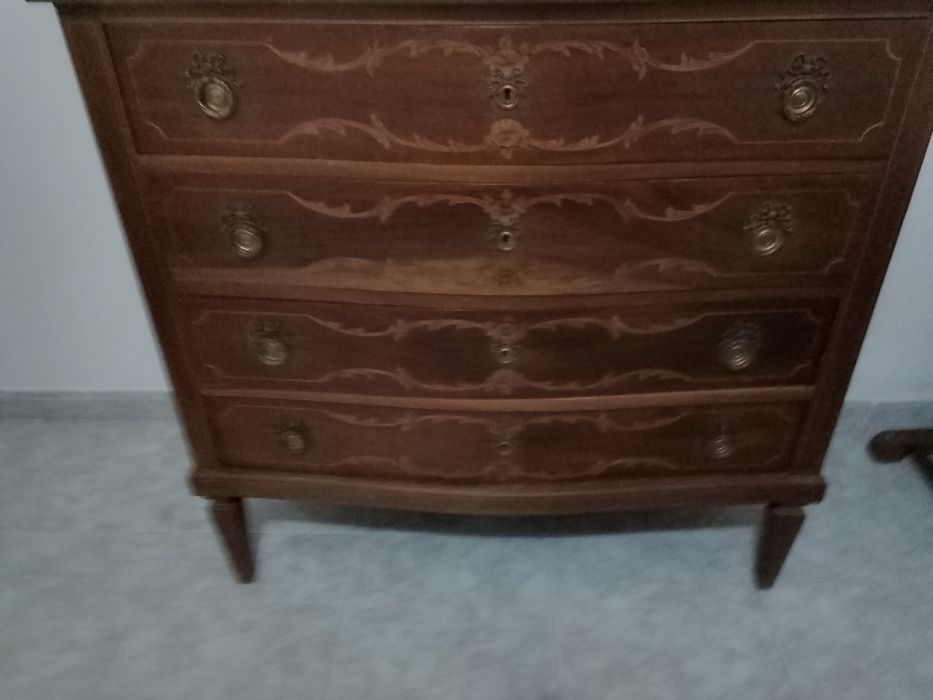 Cómoda de Época D. Maria
