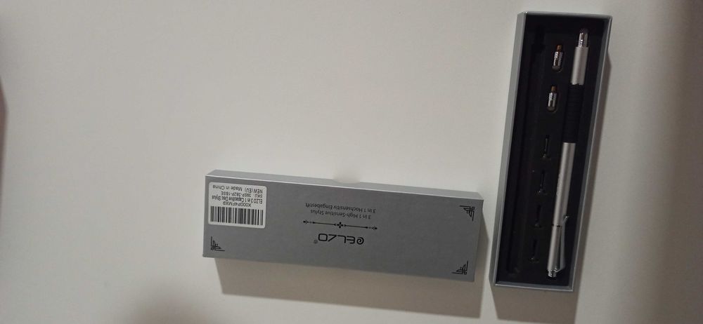 ELZO Rysik do tabletu/telefonu + pudełko i końcówki