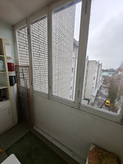 Продаж 3 кімнатна. Район Східний