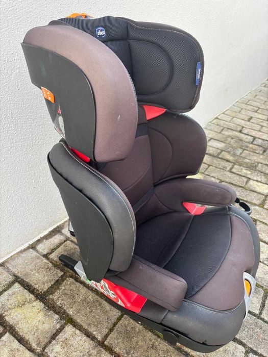 Cadeira de Carro Chicco URGENTE. Tenho 2 iguais