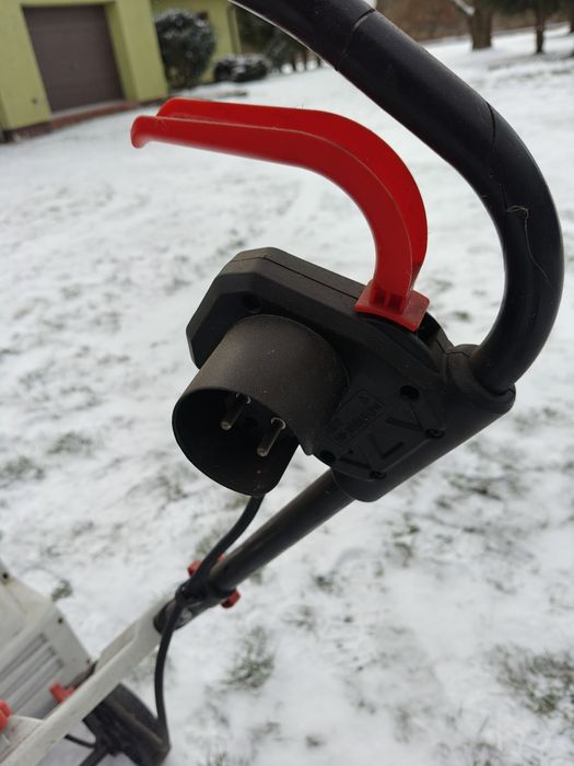 Odśnieżarka elektryczna