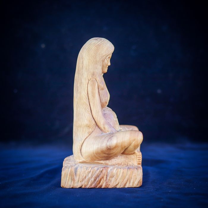 Estatua de Madeira, Terra Mãe/Mãe Natureza