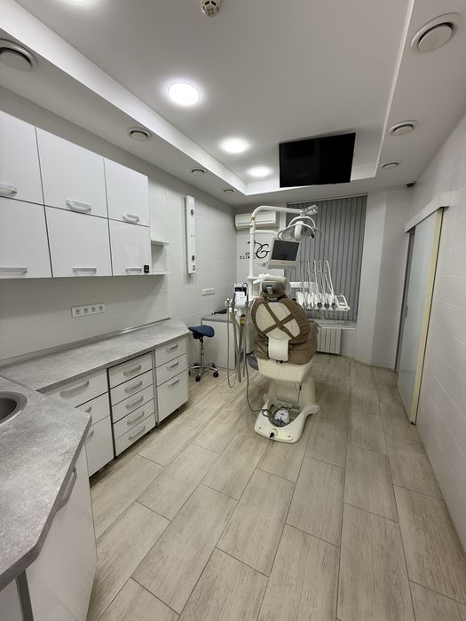 Продажа стомотологии на проспекте Науки, 12