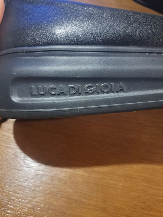 Шкіряні туфлі -лофери Luca Di Gloia,розмір 38, натуральна шкіра.
