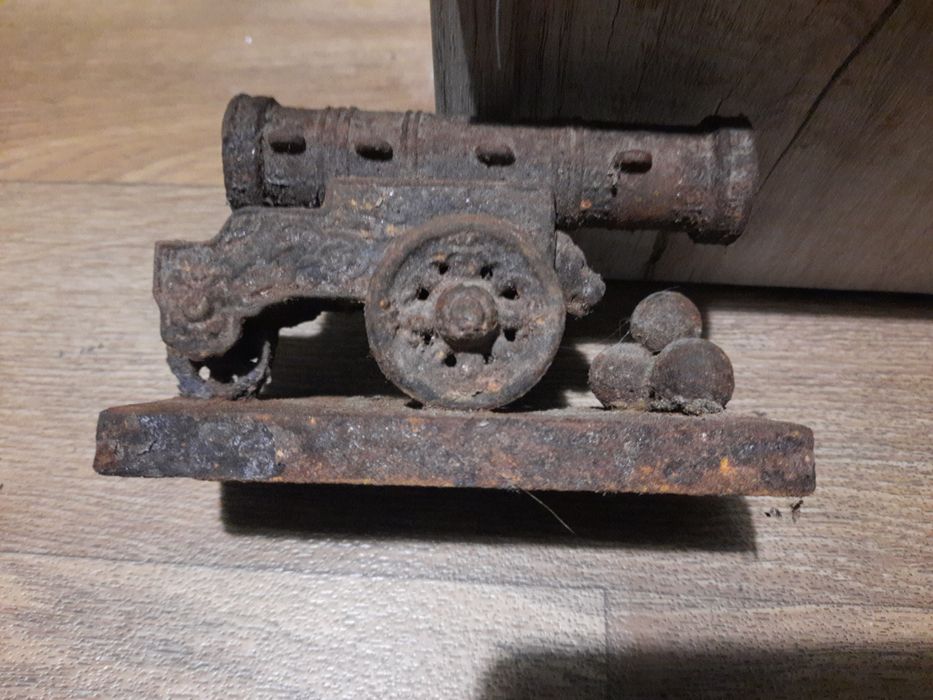 Статуэтка царь пушка