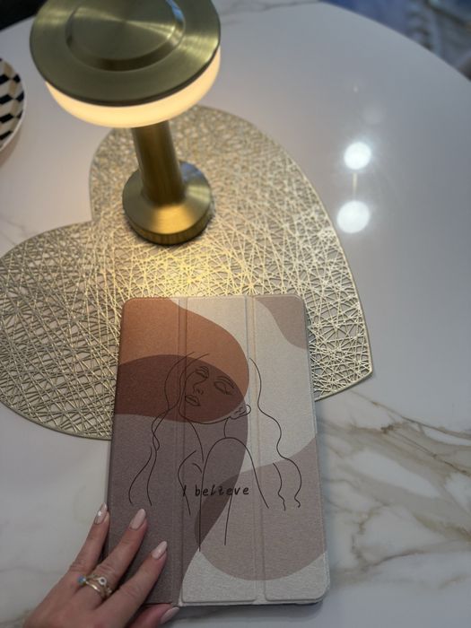 Tablet Huawei MatePad + etui + rysik