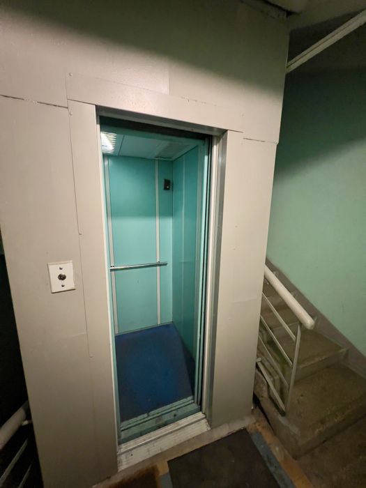 2 кімнатна квартира 58 м2 Совмін Печерськ метро Звірінецька