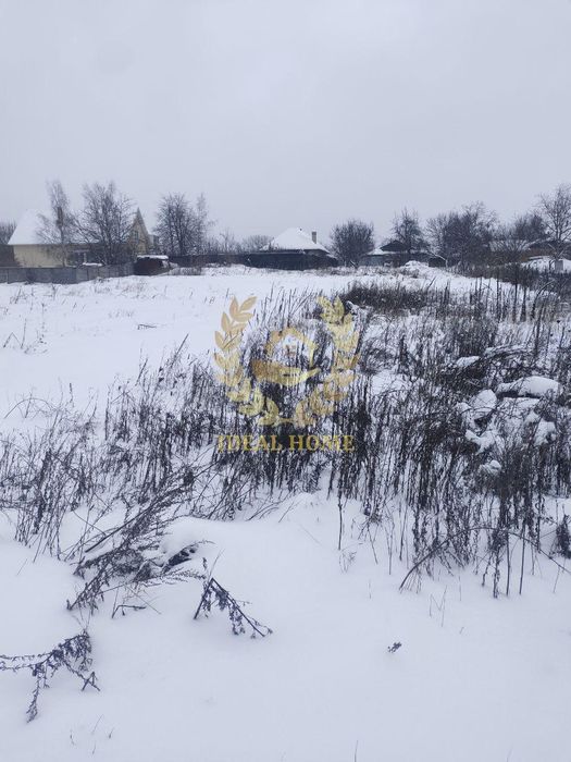 Продаж землі під будісництво в Любимівці
