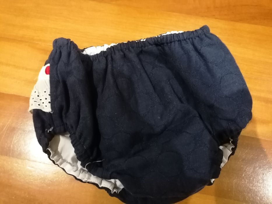 Vestido, tapa fralda e touca de menina dolce petit