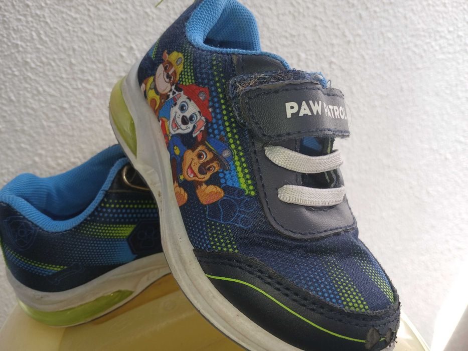 Lote patrulha pata. Várias peças