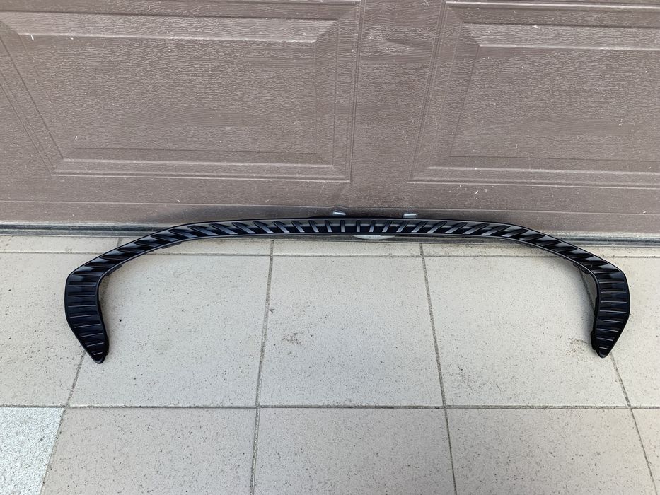 Рамка бампера Ford Mustang Mach E