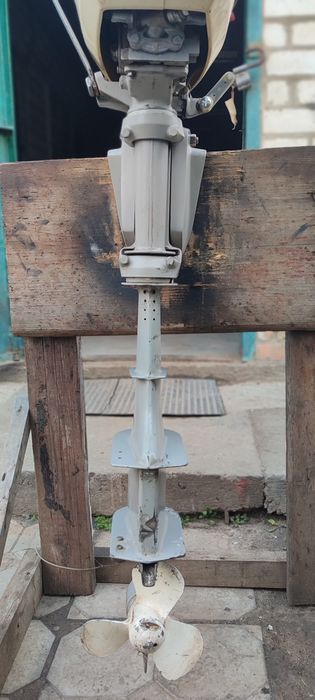 Лодочний мотор двигун Johnson Evinrude 4