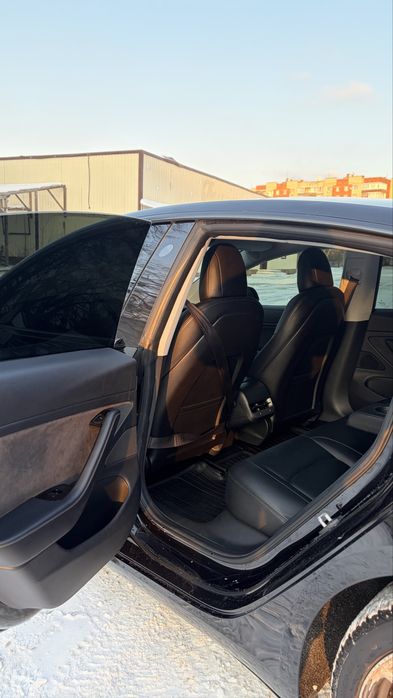 Tesla Model 3 Dual Motor Long Rang