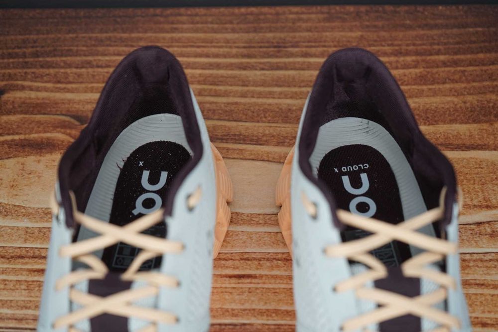 ON Running_Cloud X_Sneakersy Sportowe Running Damskie Buty_42.5_27.5cm