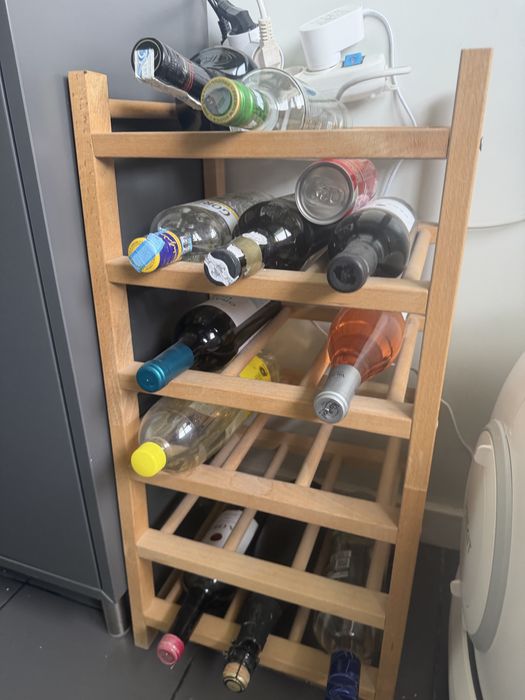 Garrafeira - IKEA Hutten