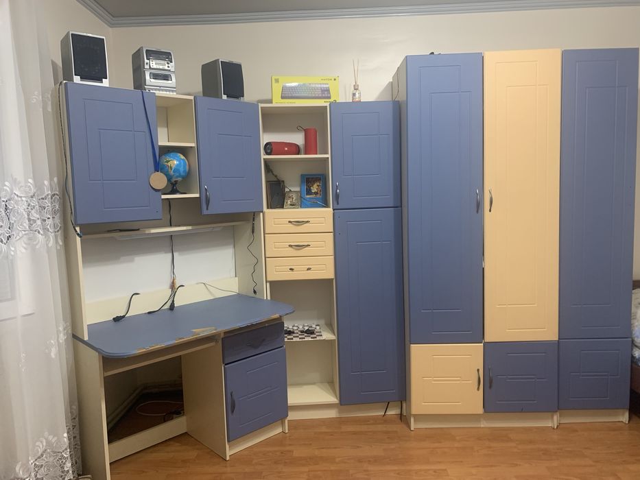 Продам дитячу стінку Юніор Комбі МДФ