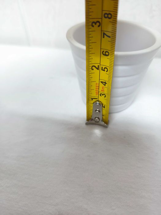 4 pequenos vasos cerâmica usados