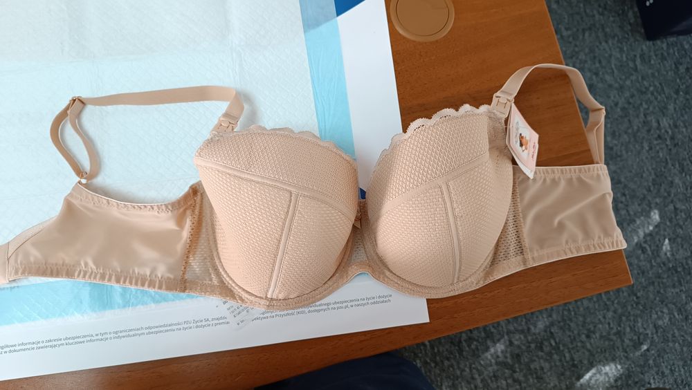 Biustonosz do karmienia