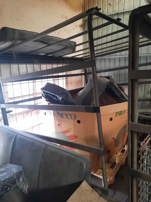 Estrutura para carrinha de caixa aberta