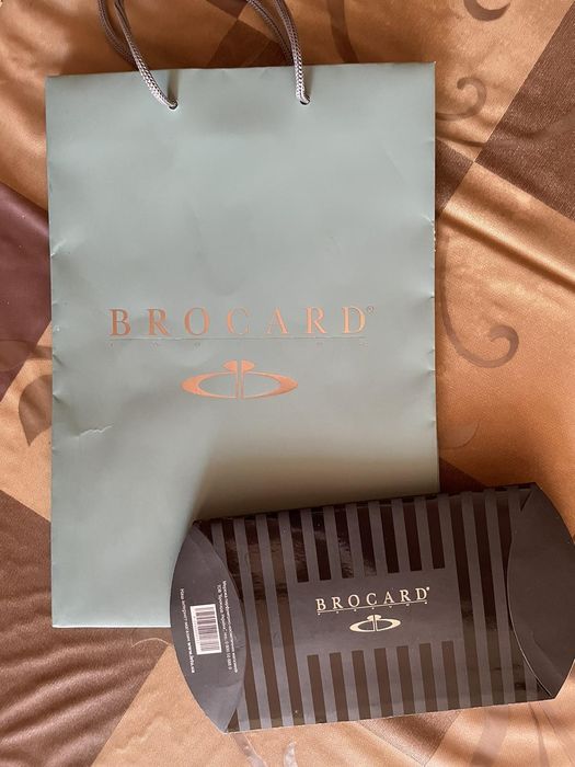Пакети, коробка  brocard