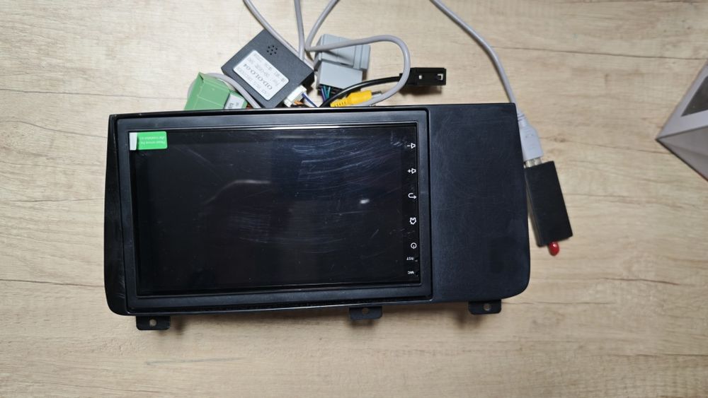 Radio 2 DIN Android Volvo XC70