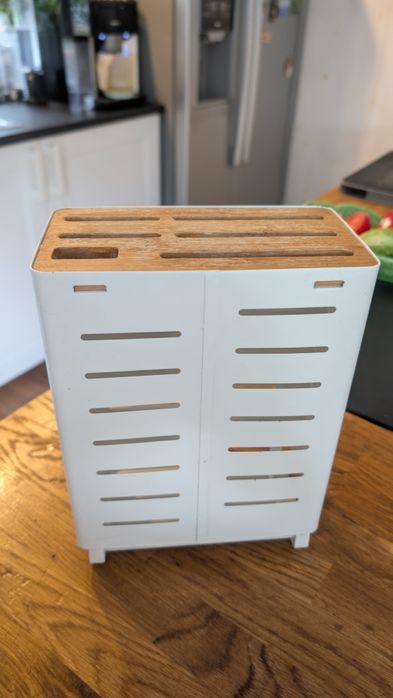 Stojak na noże kuchenne IKEA